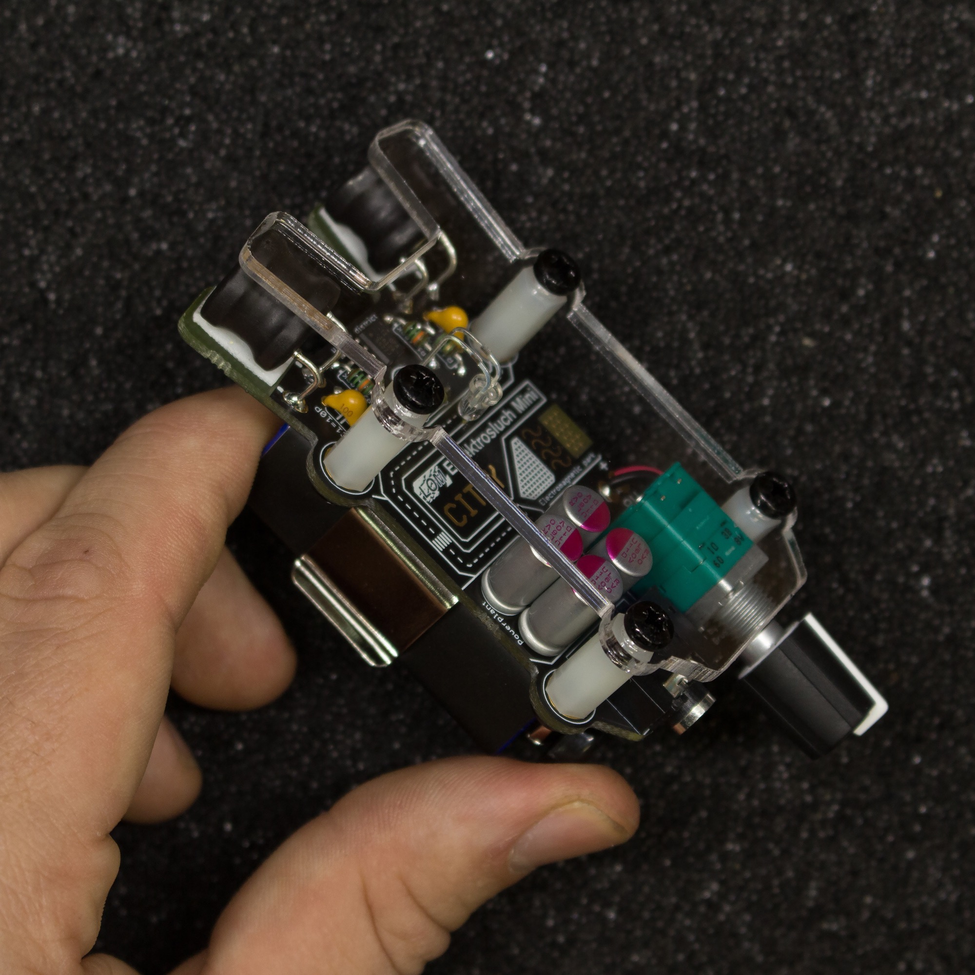 elektrosluch_mini_city_guide-17.jpg elektrosluch_mini_city_guide-17.jpg